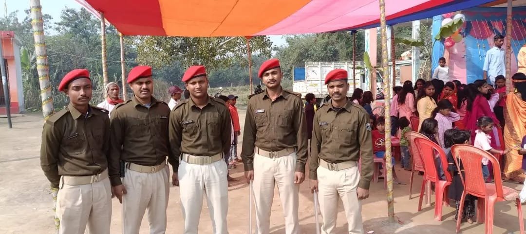 सरस्वती पूजा को लेकर दरभंगा पुलिस अलर्ट, शांतिपूर्ण आयोजन के लिए सुरक्षा व्यवस्था कड़ी